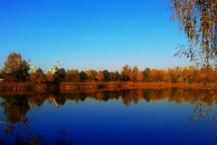 Каскад озер СОИ  осенью.